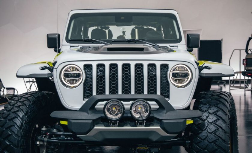 Jeep Flatbill frontal vehículos todo terreno